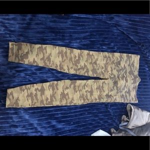 Camp SPANXS compression tights/leggings!